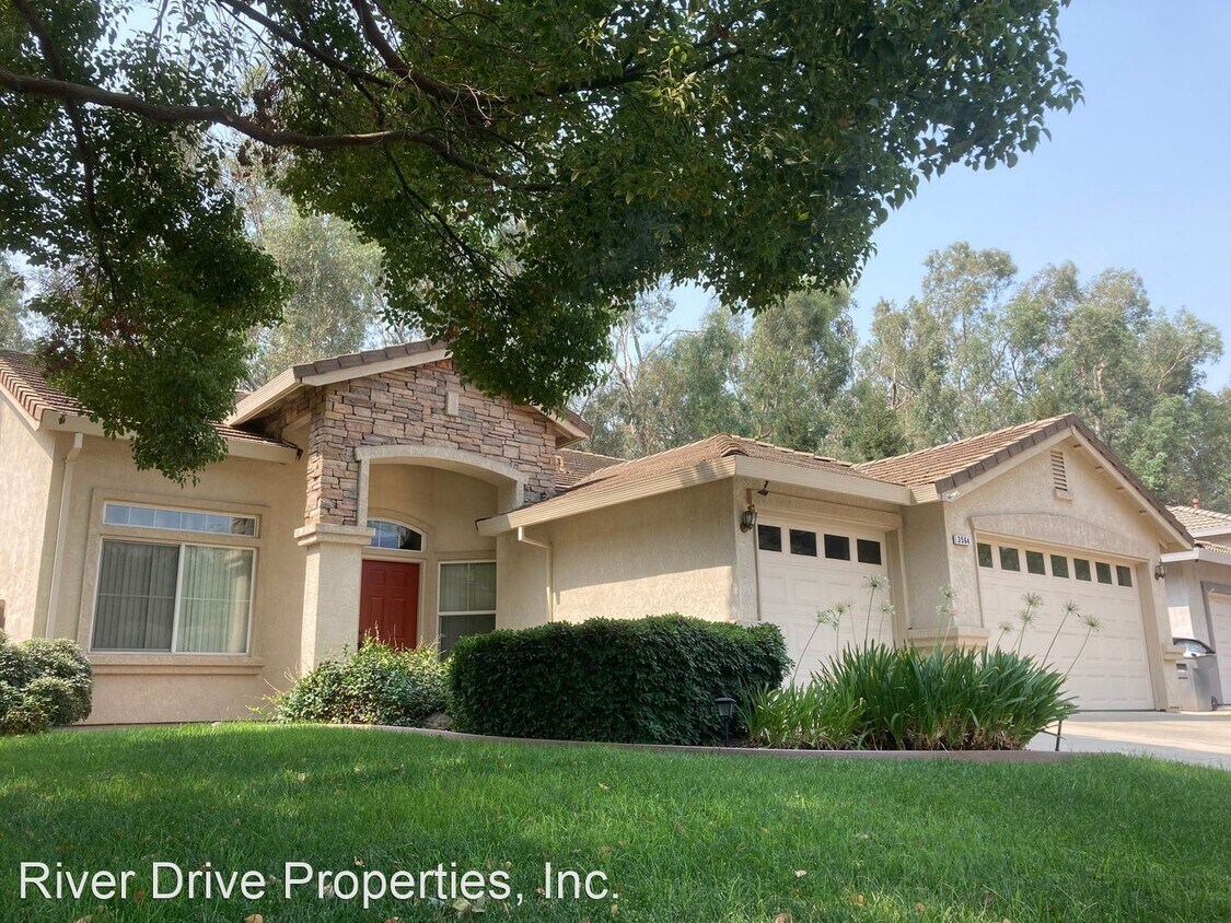 Primary Photo - 3 br, 2 bath House - 3564 San Francisco St.