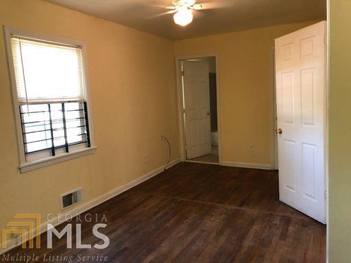Foto del edificio - 284 Spellman St NW