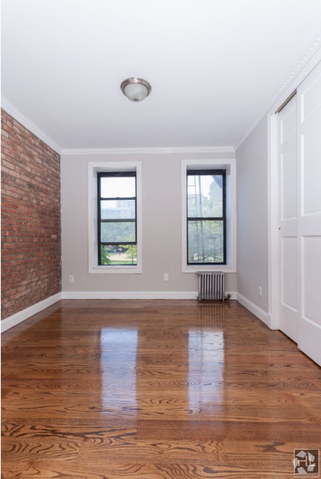 Building Photo - East 100th Street