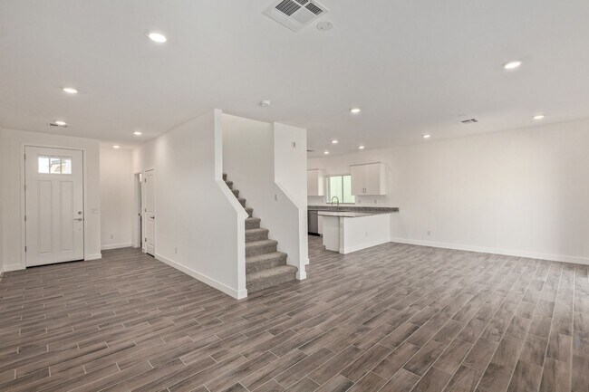 Foto del edificio - Brand New Home For Rent!