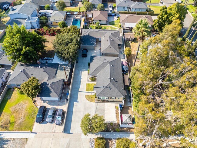 Foto del edificio - Brand New 2-Bedroom 1-Bathroom ADU in Glendora!