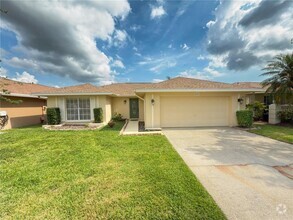 Building Photo - 2267 Heron Cir