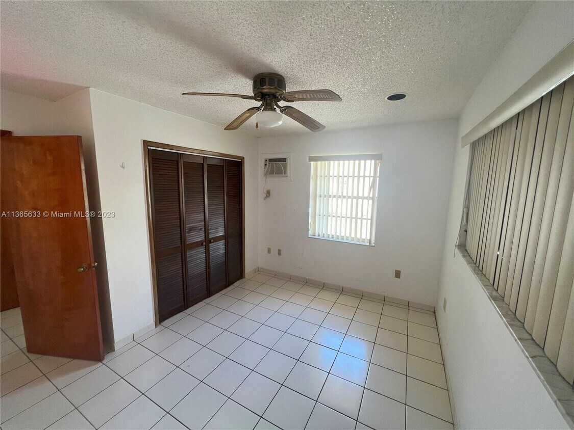 300 SW 121 Ave, Miami, FL 33184 House Rental in Miami, FL
