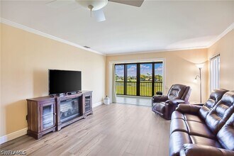 Building Photo - 7402 Lake Breeze Dr