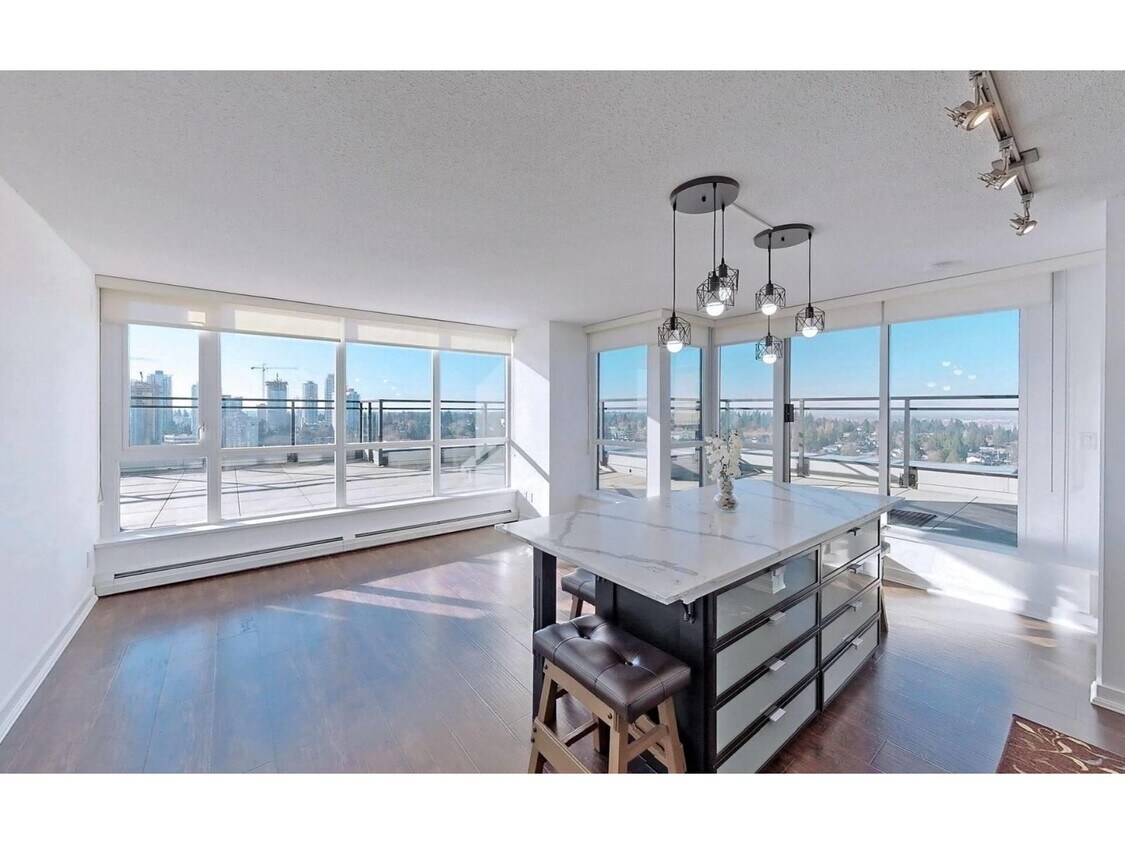 Photo principale - 10777 University Dr