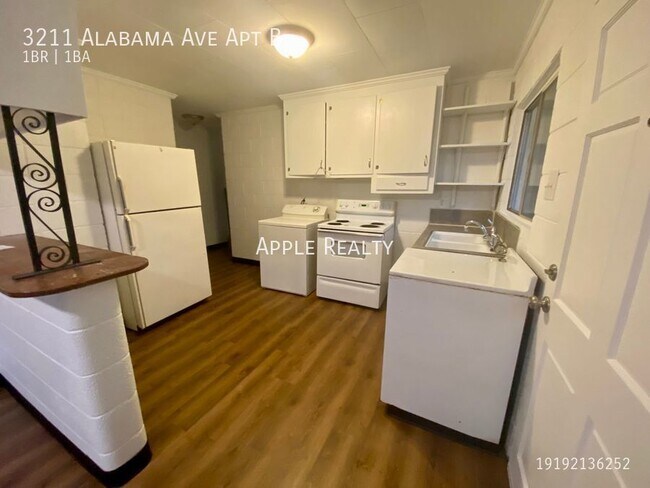 Building Photo - 3211-B Alabama - Available Now!