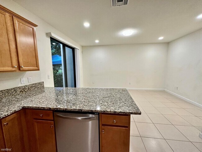 Foto del edificio - 3 br, 2.5 bath Townhome - 4002 Allerdale Pl