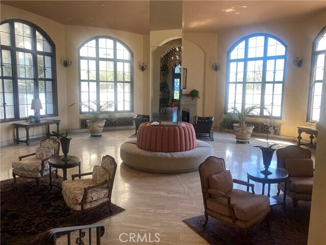 Foto del edificio - 800 E Ocean Blvd