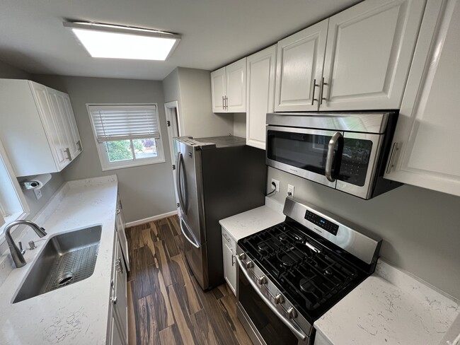 Main Kitchen - 4817 14th St S