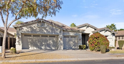 Building Photo - 474 W Seagull Dr