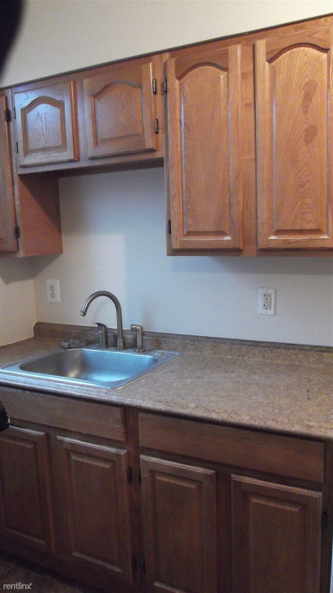 Building Photo - 2 br, 1 bath  - 4309 Norfolk Ave Unit 2