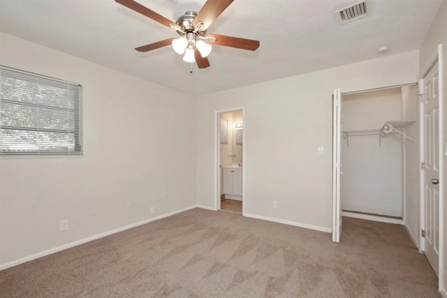 Building Photo - 1533 NW 41st Ct