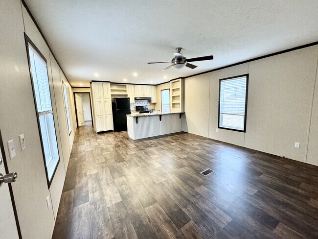 Foto del edificio - 3/2 in Pendleton - REDUCED