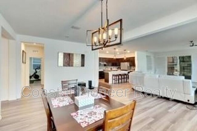 Foto del edificio - 404 Darcy Bluff Pl