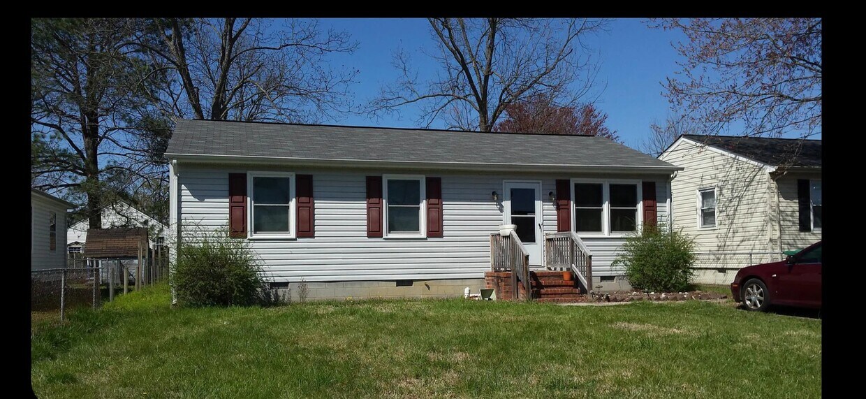 Primary Photo - 308 Taswell Ave