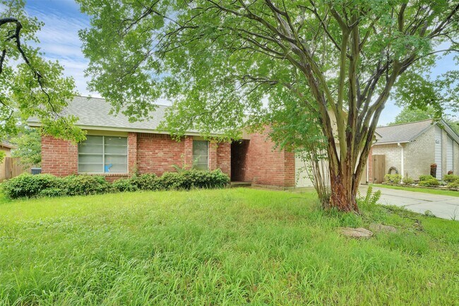 Foto del edificio - 14830 Keelby Dr