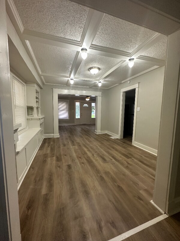 Building Photo - 4233 S Benton Ave