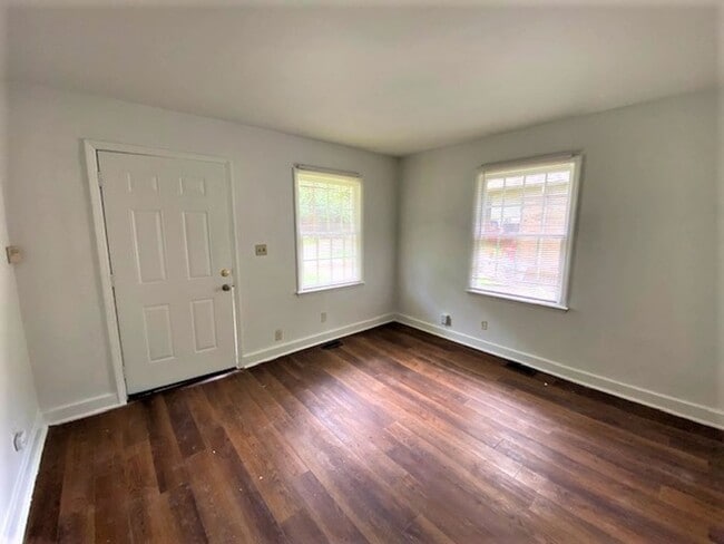 Foto del edificio - Move in Special!  West Charlotte.  Renovat...