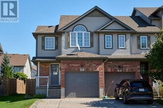 Building Photo - 16 Chantilly St
