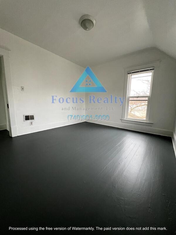 Building Photo - 740 Van Buren Ave