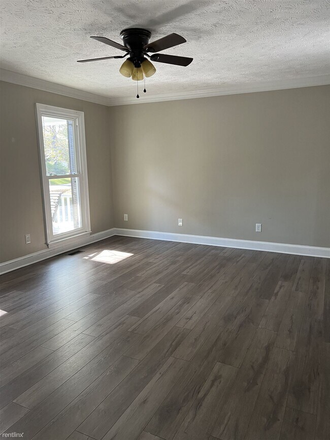 Building Photo - 4 br, 2.5 bath House - 5620 Mum Creek Lane