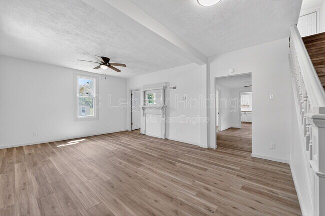 Foto del edificio - 73 Beechwood Ave