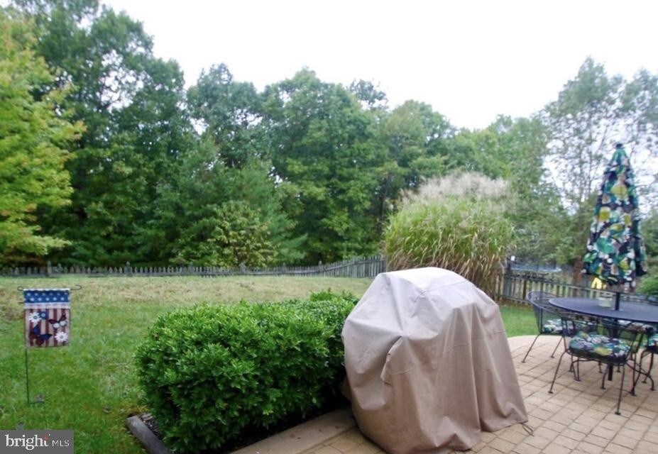 Primary Photo - 9814 Minuteman Ct