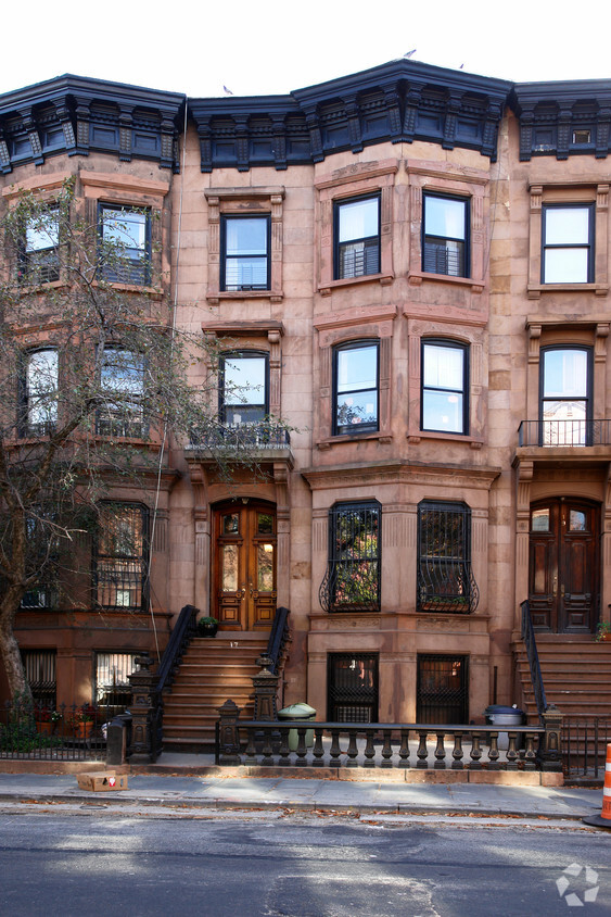 Foto principal - 17 7th Ave