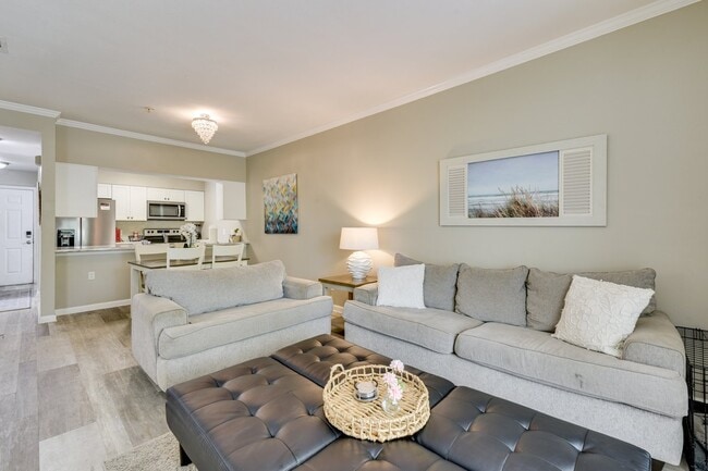 Building Photo - 200 Sandestin Ln