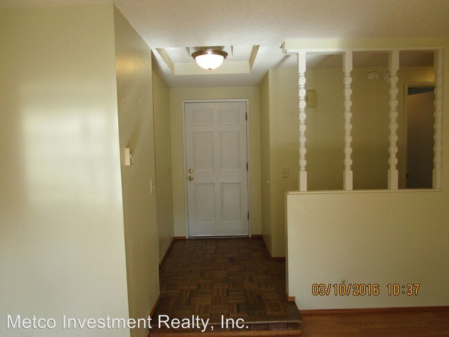 Building Photo - 3 br, 1 bath House - 6509 E Street