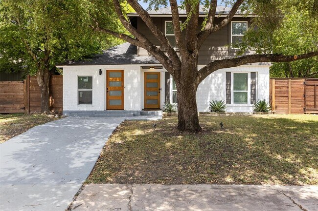 Foto del edificio - 4512 W Village Ct