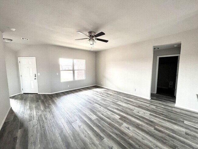 Building Photo - 8517 E 161st Pl S