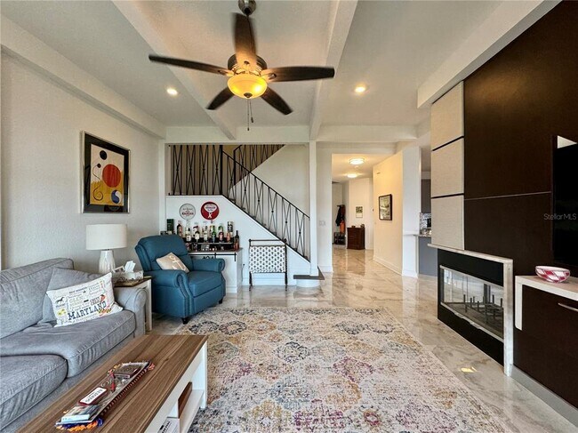 Foto del edificio - 7416 Cypress Grove Rd