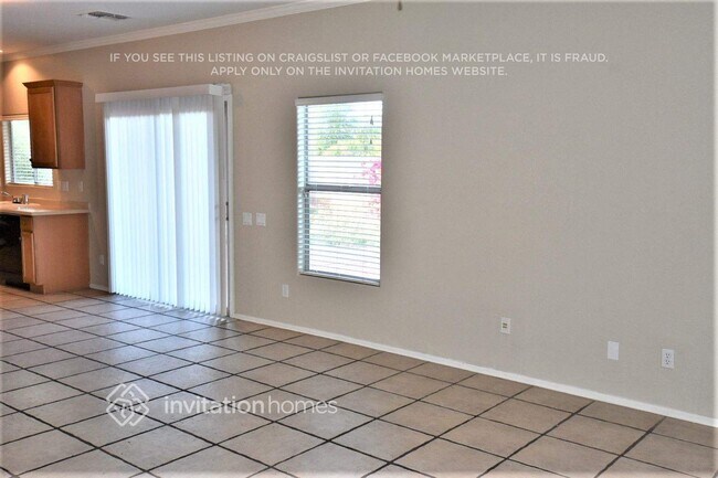 Foto del edificio - 11880 W Grant St