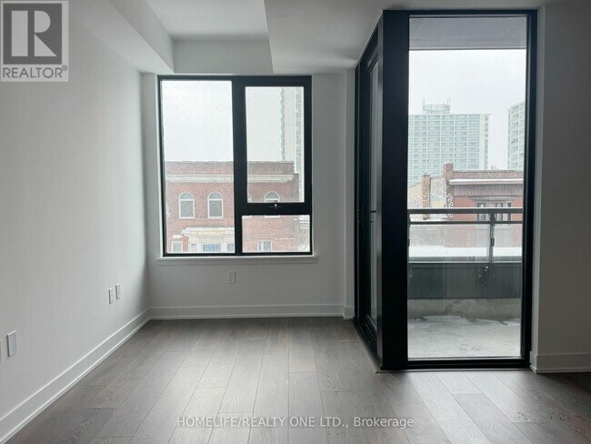 Photo du bâtiment - 758 Dovercourt Rd