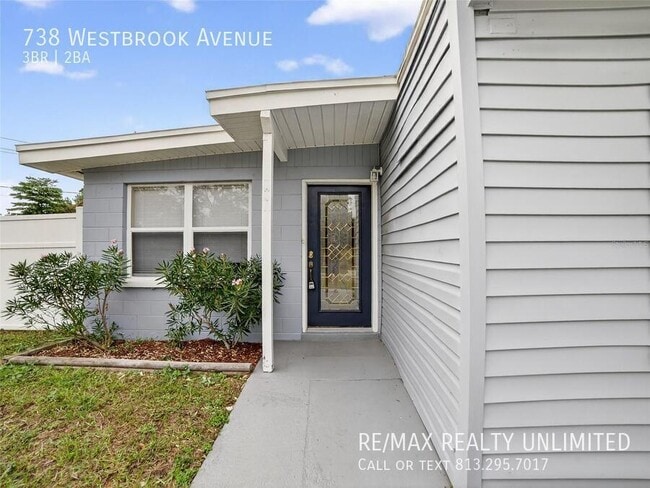 Building Photo - 738 Westbrook Ave