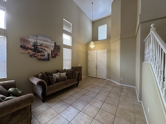 Foto del edificio - 8918 W Katie Ave