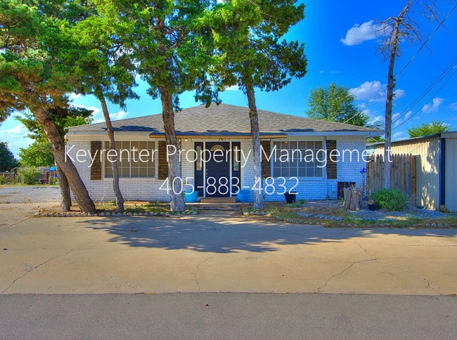Photo - 3615 SW 12th St House