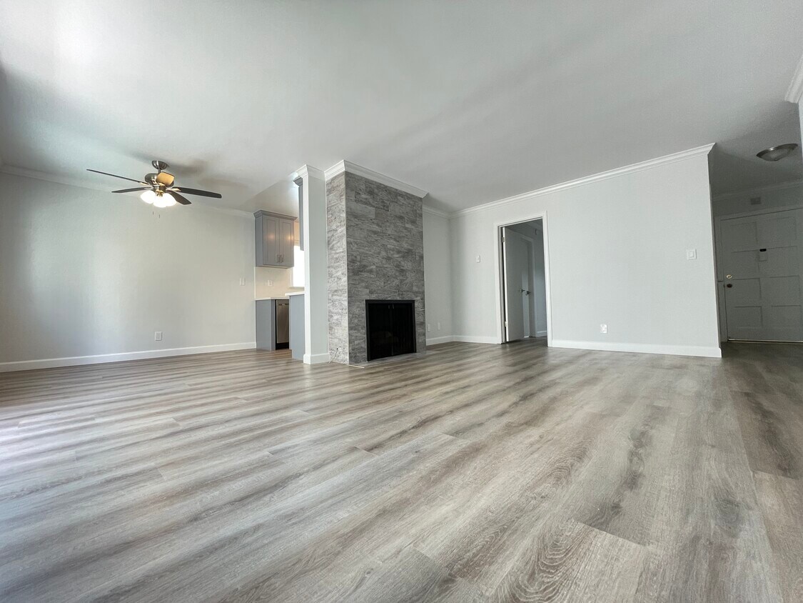 Foto principal - 11728 Kiowa Ave