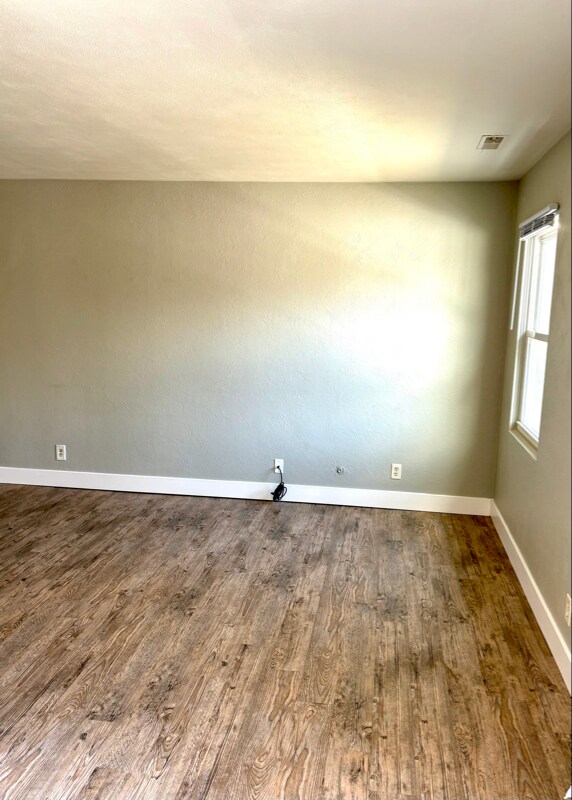 Foto del edificio - 4026 N Illinois Ave