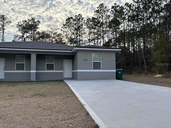 Building Photo - 9130 N Mendoza Way