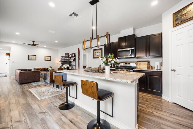 Foto del edificio - 2321 Soothing St