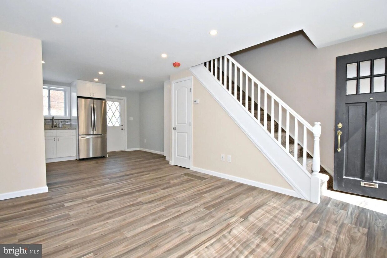 Newly Renovated Single Family - Newly Renovated Single Family