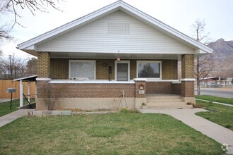 Building Photo - 593 100 N