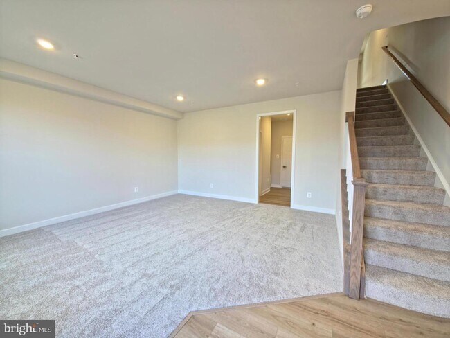 Building Photo - 3552 Worthington Blvd