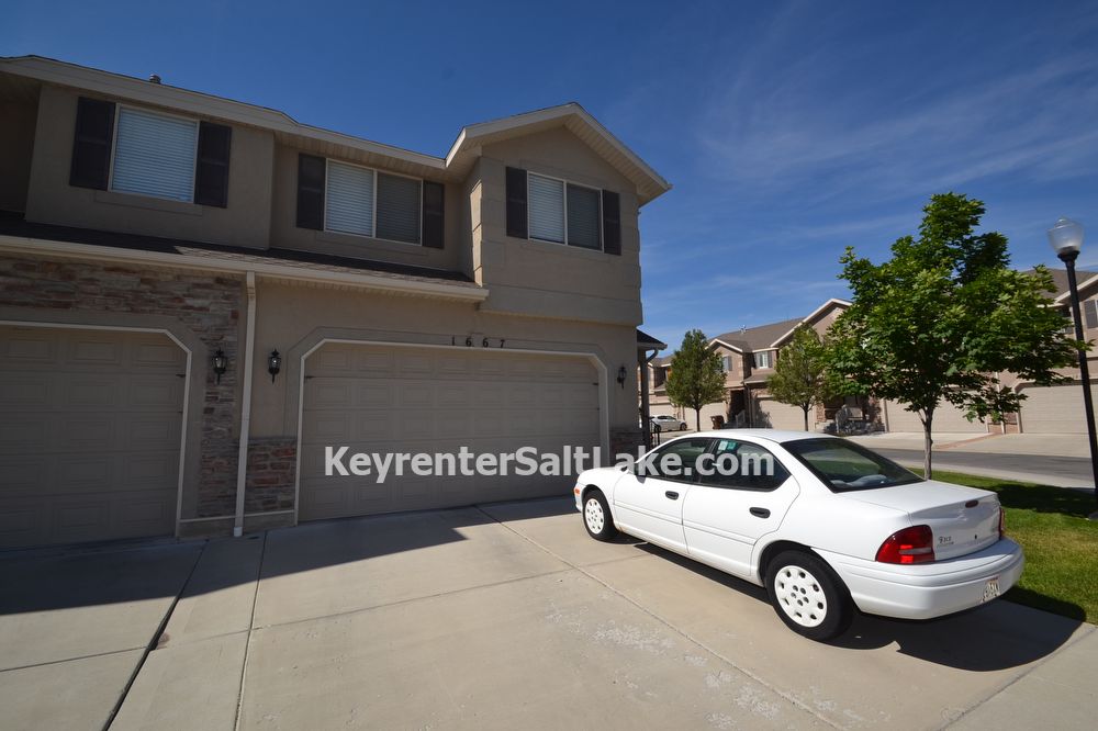 Primary Photo - 1667 W Madison View Dr