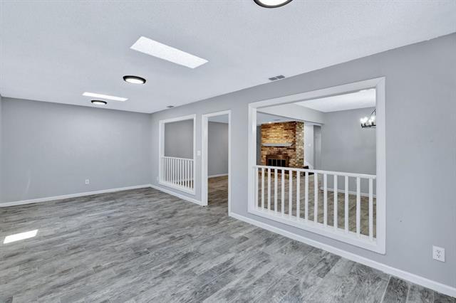 Building Photo - 2333 Garden Park Ct