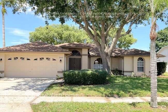 Building Photo - 5909 Redhawk Dr