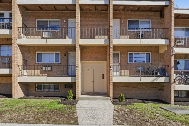 Foto del edificio - Fernrock Apartments