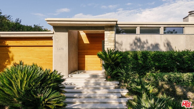 Building Photo - 1470 Carla Ridge